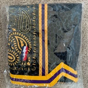 Collect & Select “Black Mamba” shorts